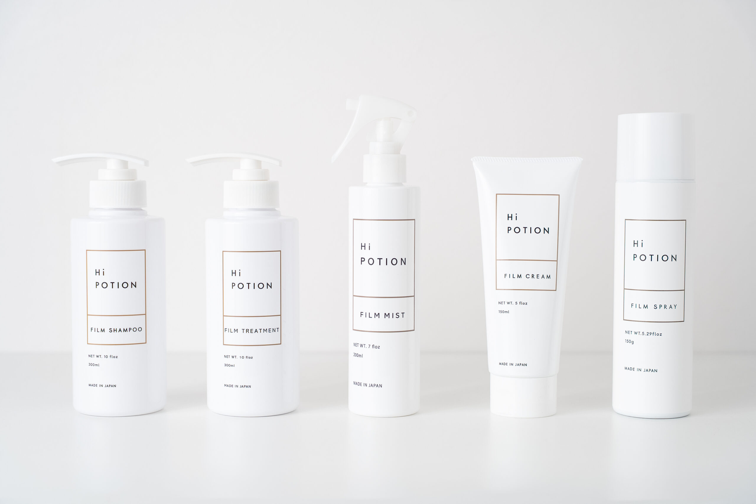 やわらかな光の中の FILM SHAMPOO と FILM SPRAY